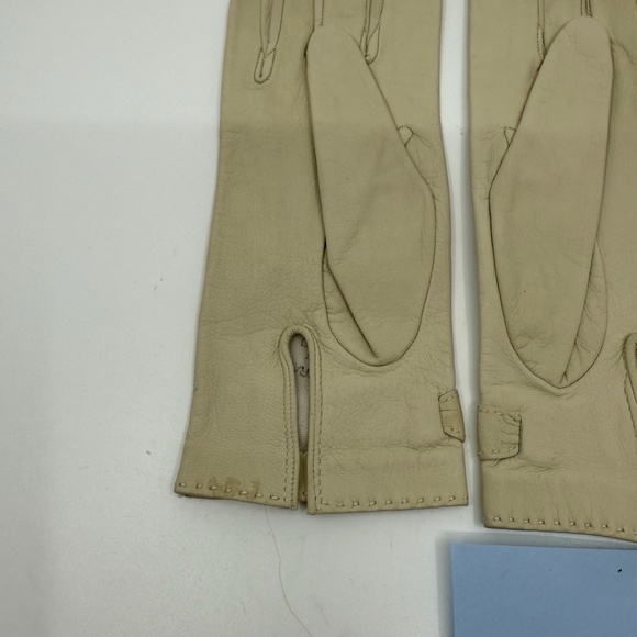 Unworn ,Vintage Deep Cream Fine Buttersoft Kidskin Gloves, Barnier, … - Picture 4 of 8